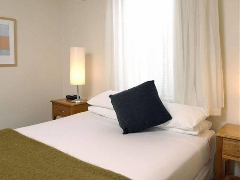 Soya On Davis Apartment Hotel Melbourne City Exterior foto